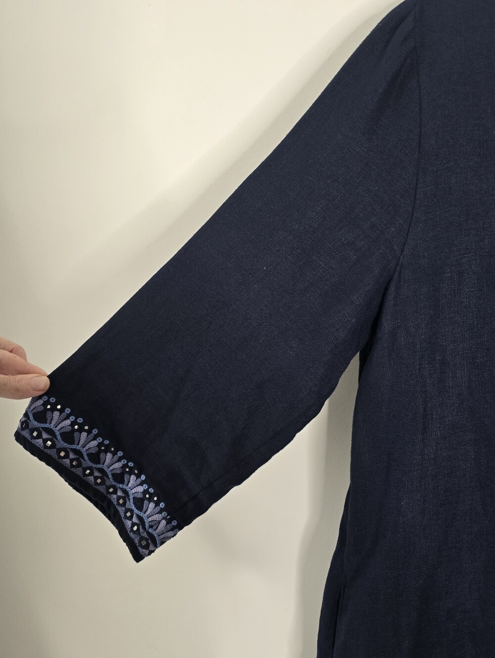 Chico's Navy Blue Embroidered Beaded Linen Tunic Dress Boho Size 1 US 8 Pockets - Picture 5 of 15